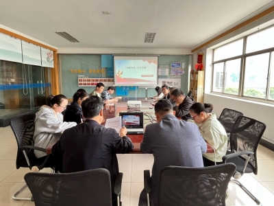尊龙凯时科技党支部发展“四敢争先，，，，，，，九大争锋”主题党日活动